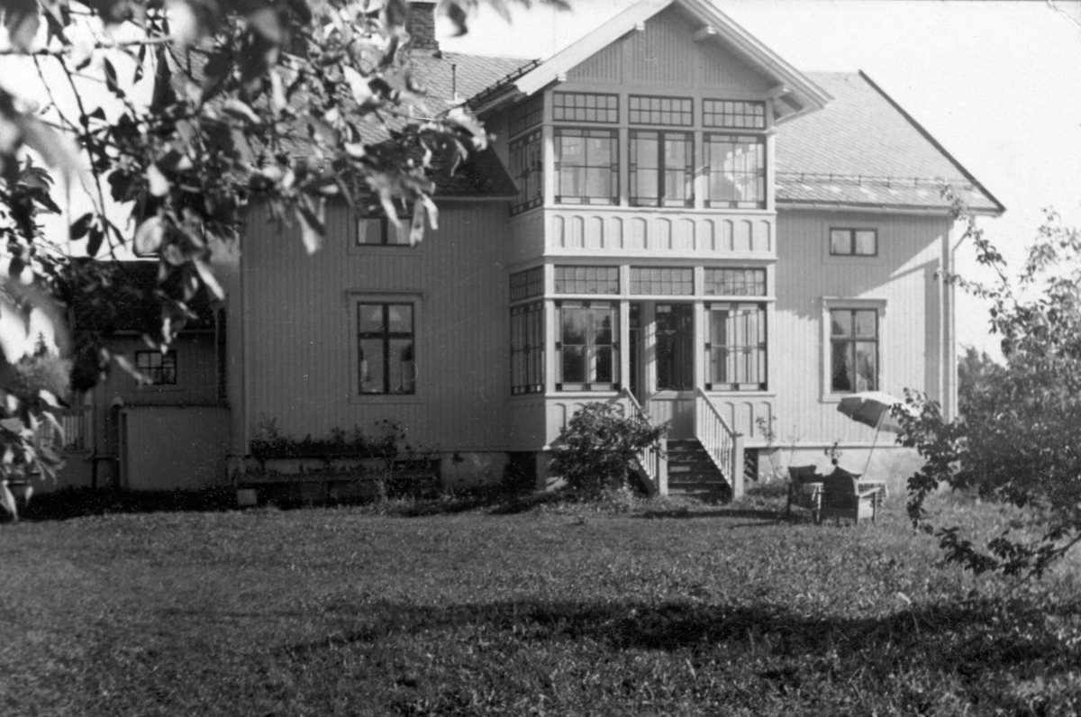 Lilletomter (60/8). Bolighuset slik det så ut omkring 1950.. - Anno ...