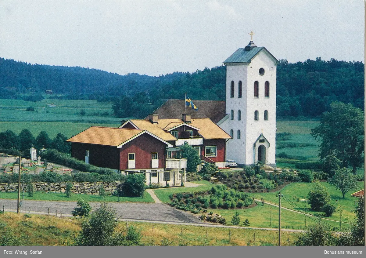 Text till bilden: "Skredsviks kyrka".