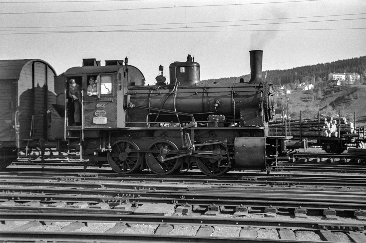 Damplokomotiv type 40a nr. 462 i skiftetjeneste på Lillestrøm stasjon.
