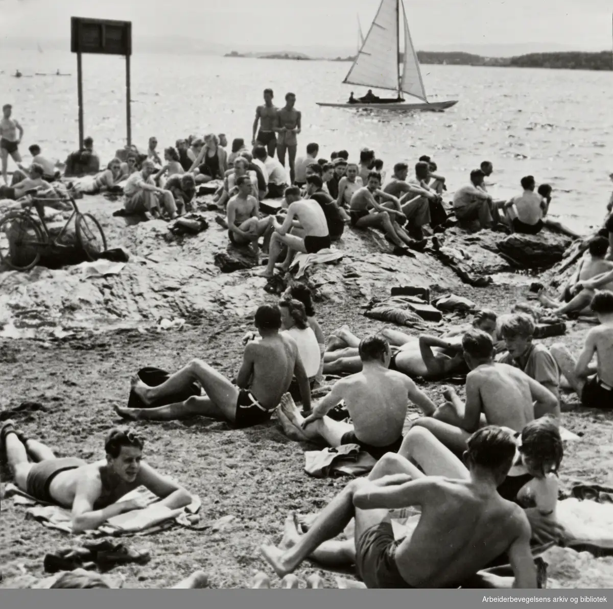 Bygdøy, Paradisbukta. Juni 1940