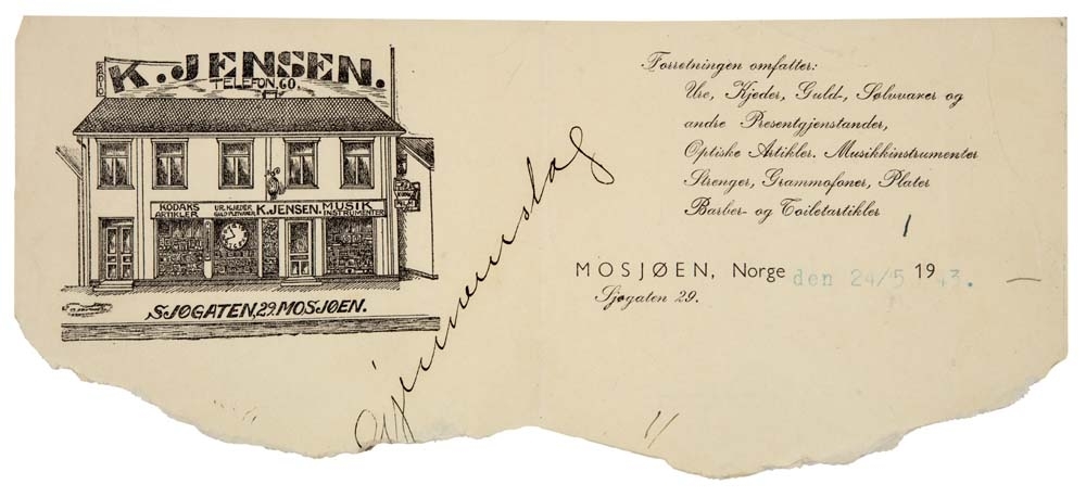 Reklameutklipp for K. Jensen i Sjøgaten 29, Mosjøen. Tegning av butikkens fasade.