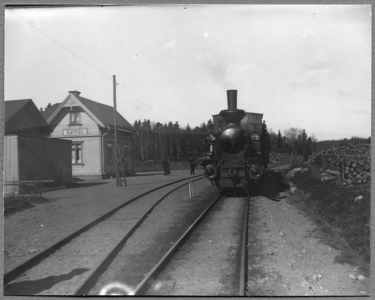 Hultsfred - Västerviks Järnväg, HWJ lok 11 "WESTERVIK" på stationen i Slättfall.