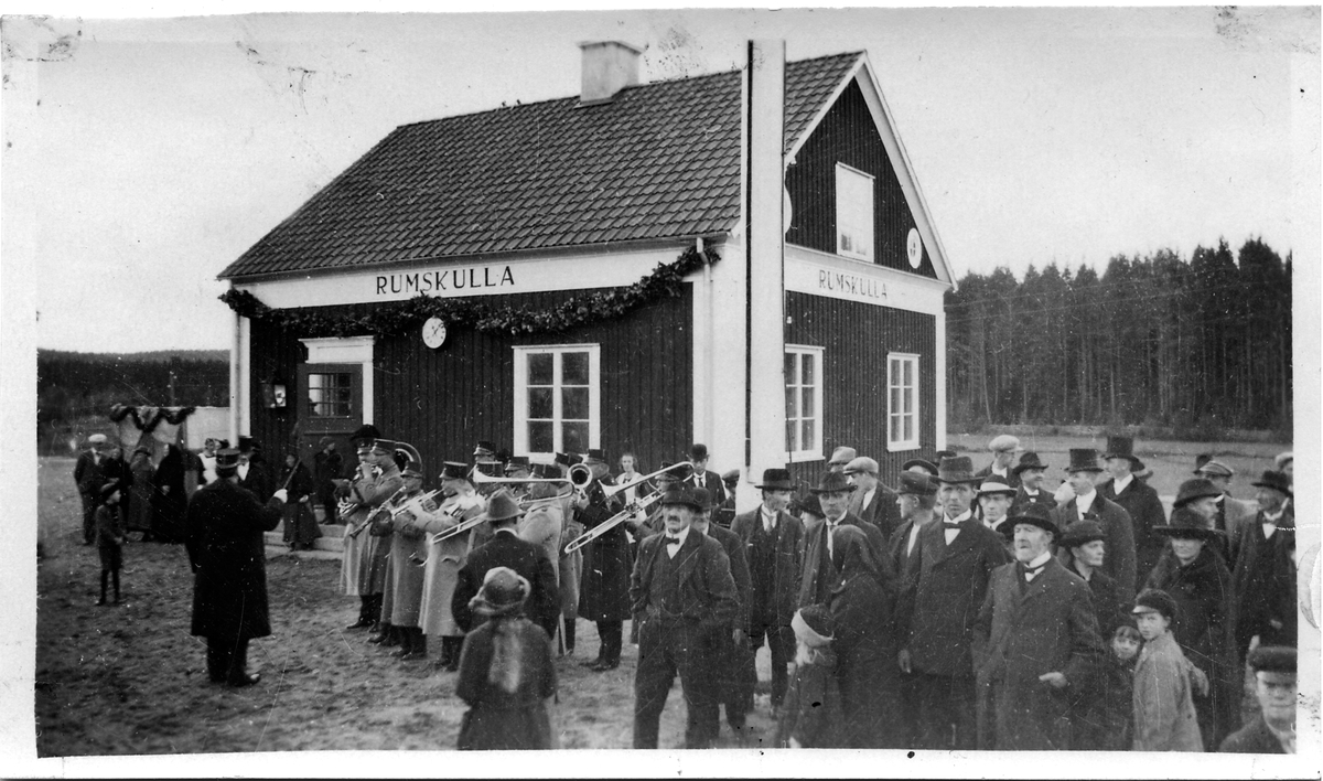 Invigning av Rumskulla station.