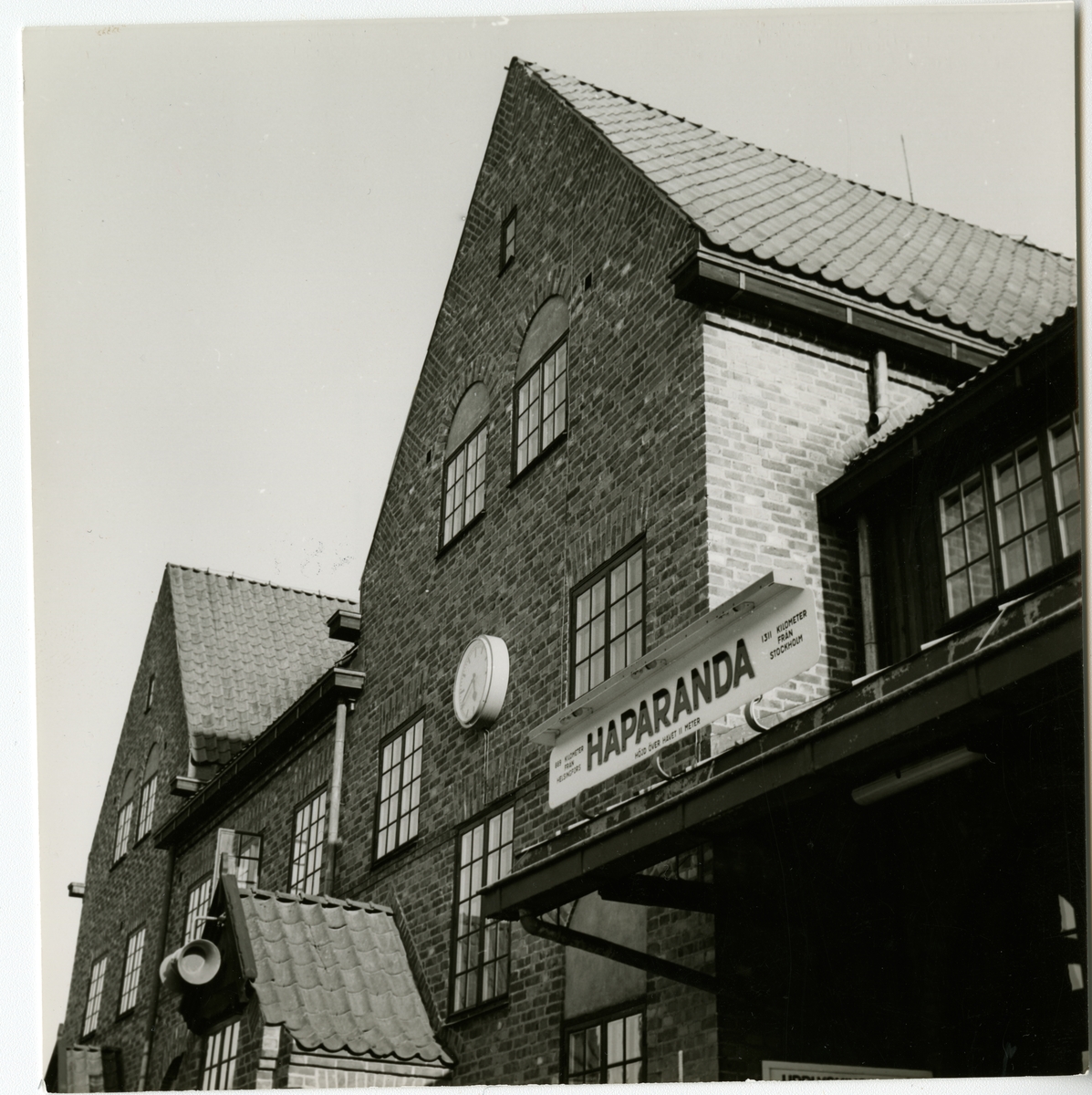 Haparanda järnvägsstation. - Järnvägsmuseet / DigitaltMuseum