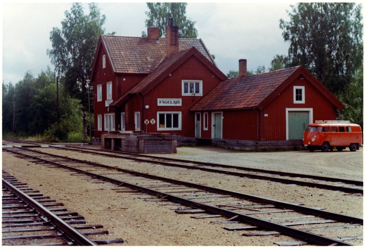 Fågelsjö station. Bilden tagen i samband med stationshusinventering.