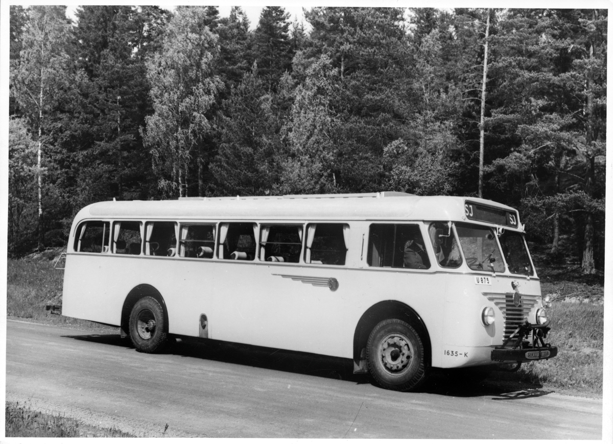 Scania-Vabis 2B21. Statens Järnvägar, SJ buss 1635.