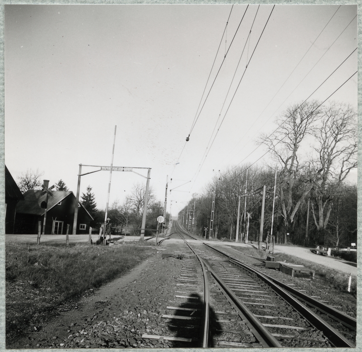 Järnvägsövergång vid Axelvold på linjen mellan Källstorp och Kågeröd.