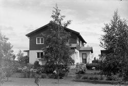 Boye og Petra Høverstads villa, Heimen, Lillo, Østre Toten. 