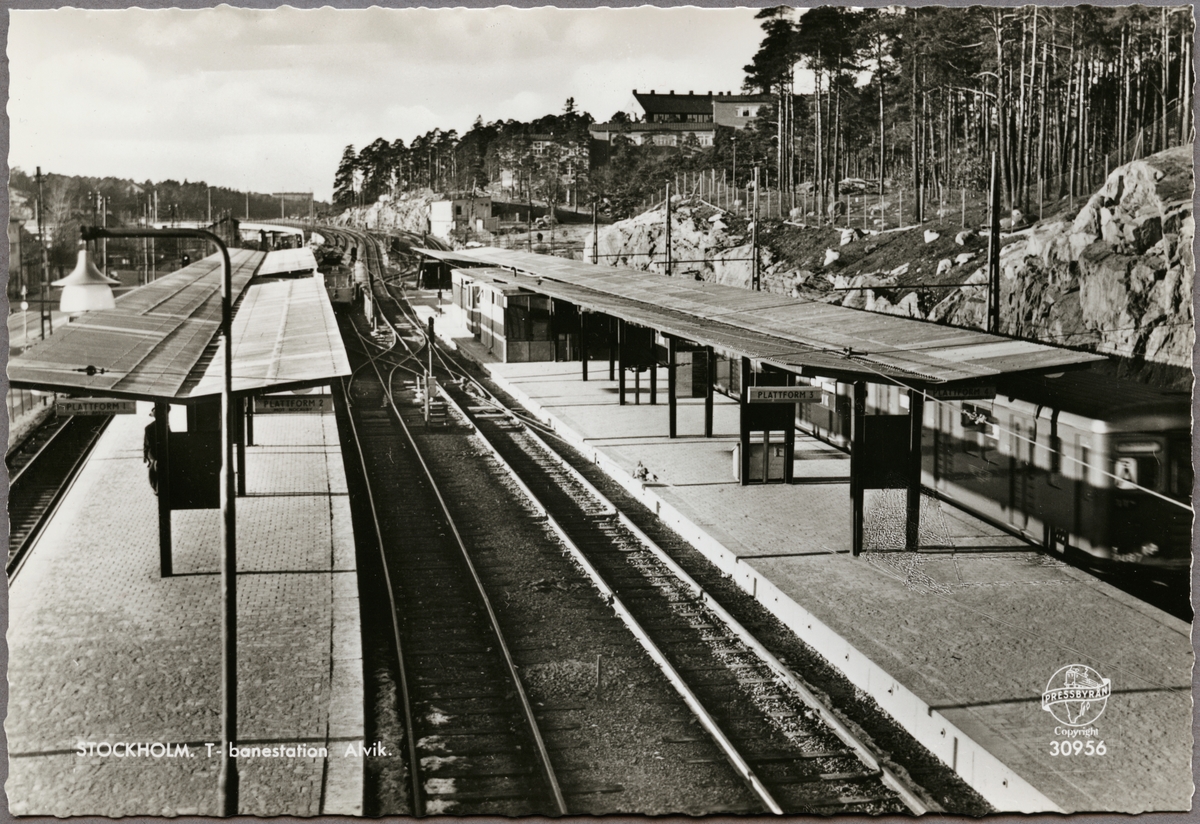 Tunnelbanestationen i Alvik, Stockholm.