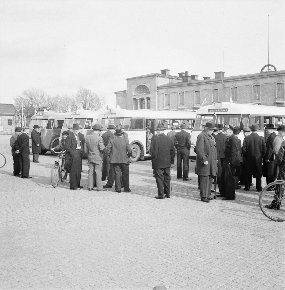 Volvoutställning, "bussar från Linköping till Norrland", Uppsala 1948