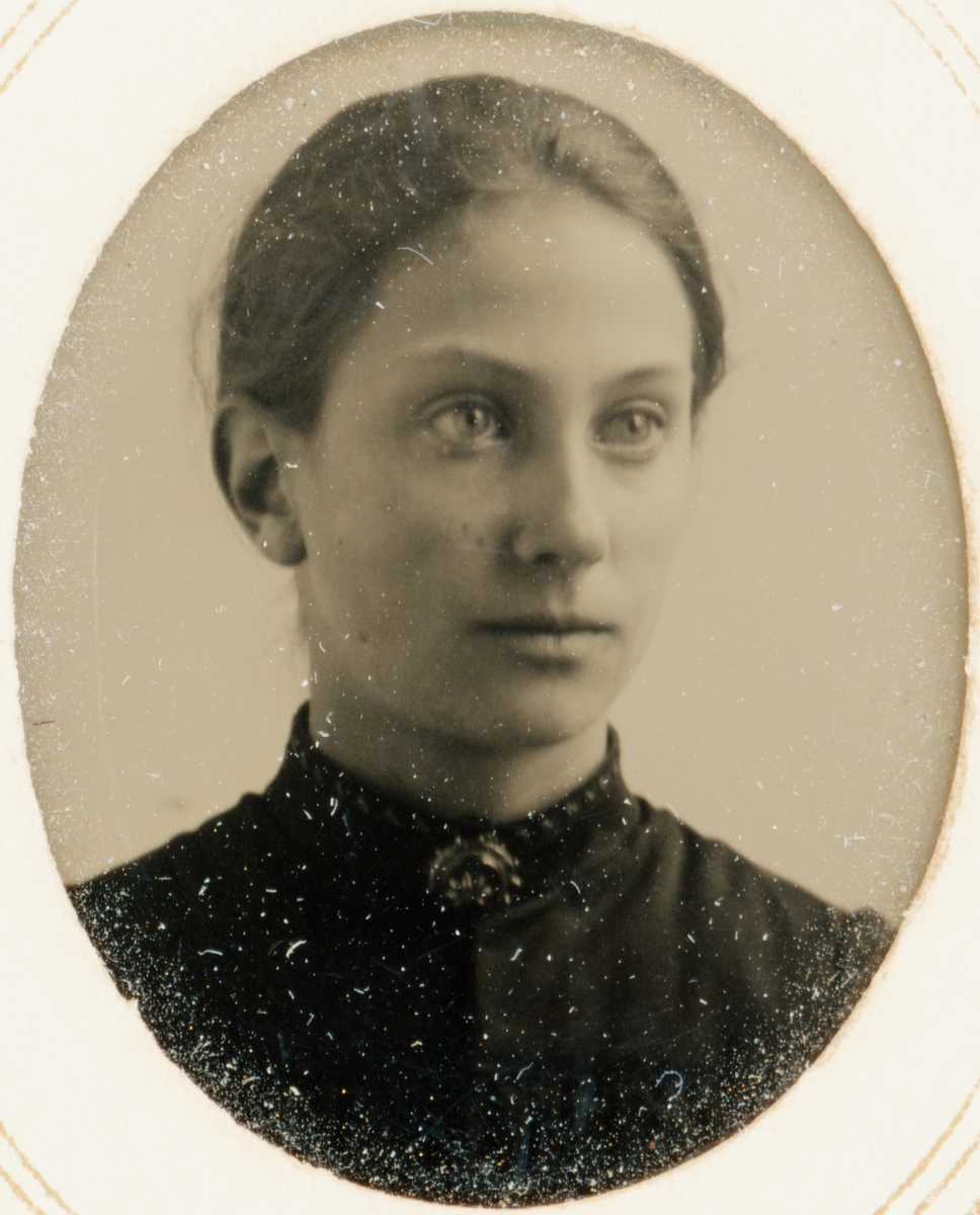 Ferrotyp - Elisabeth (Elise) Wenster, Uppsala, 1880-1890