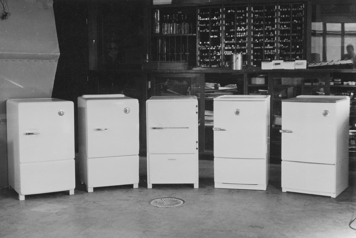 Electrolux.
5 st olika kylskåpsmodeller.