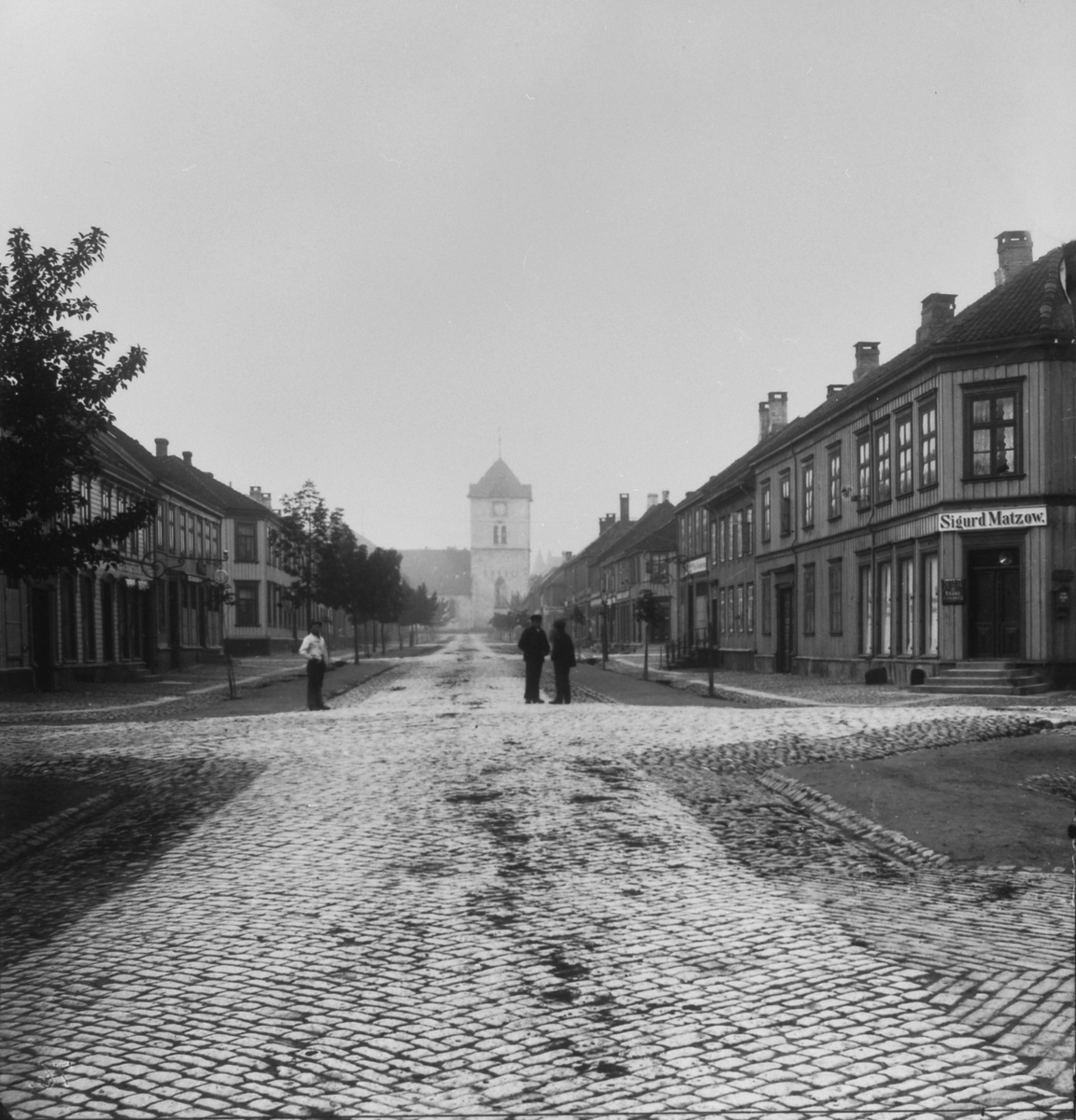 Nordre gate med krysset Olav Tryggvasons gate
