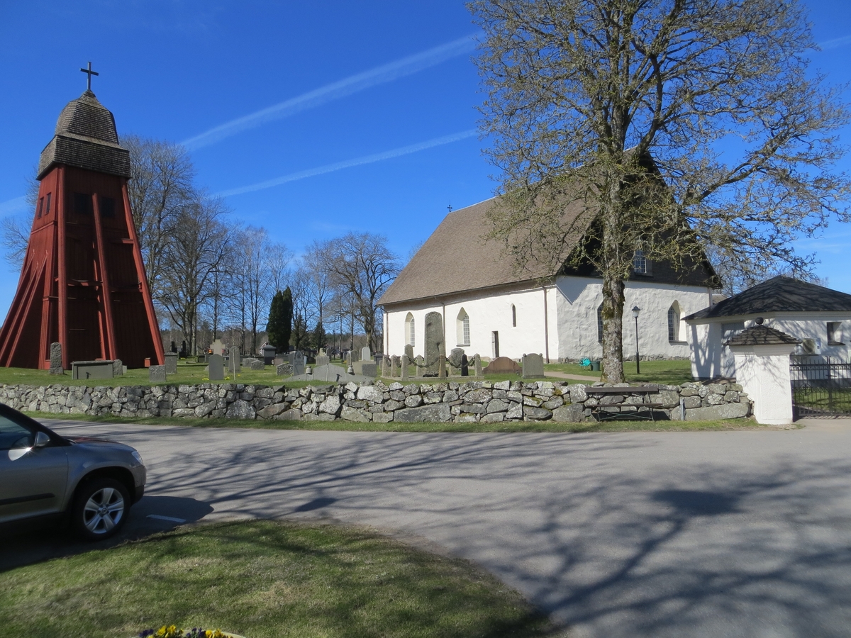 Exteriör, Norra sandsjö kyrka och klockstapel, Nässjö kommun.