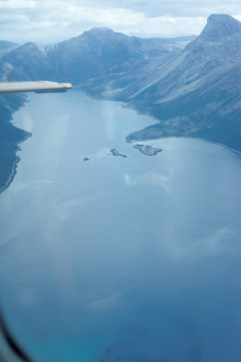 Flyfoto over Indre Selfjord, Senja.