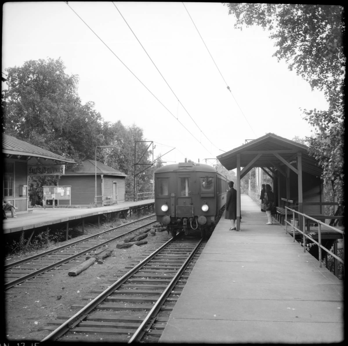 Saltsjö-Duvnäs station, Saltsjöbanan.