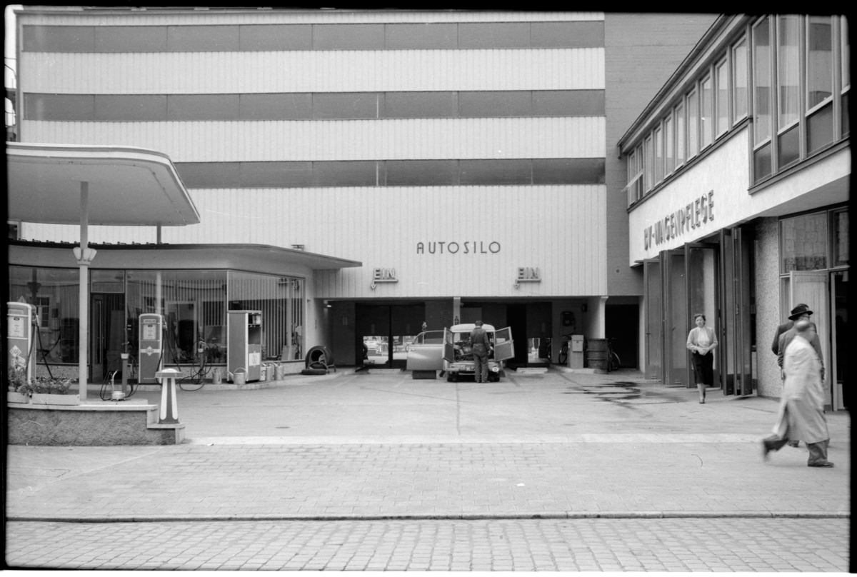 Beninstation med verkstad och bilvård i Karlsruhe.