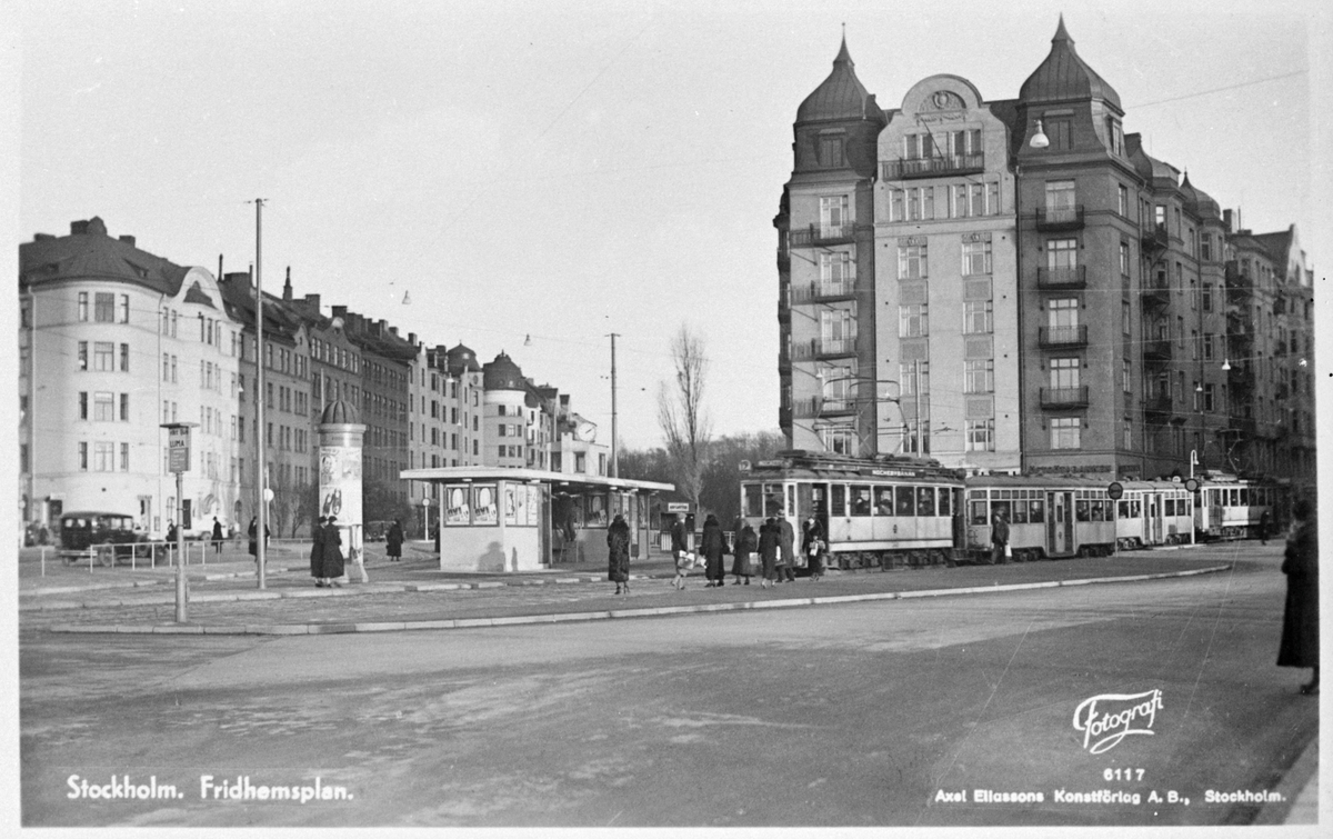 Spårvagnar på hållplats Fridhemsplan.