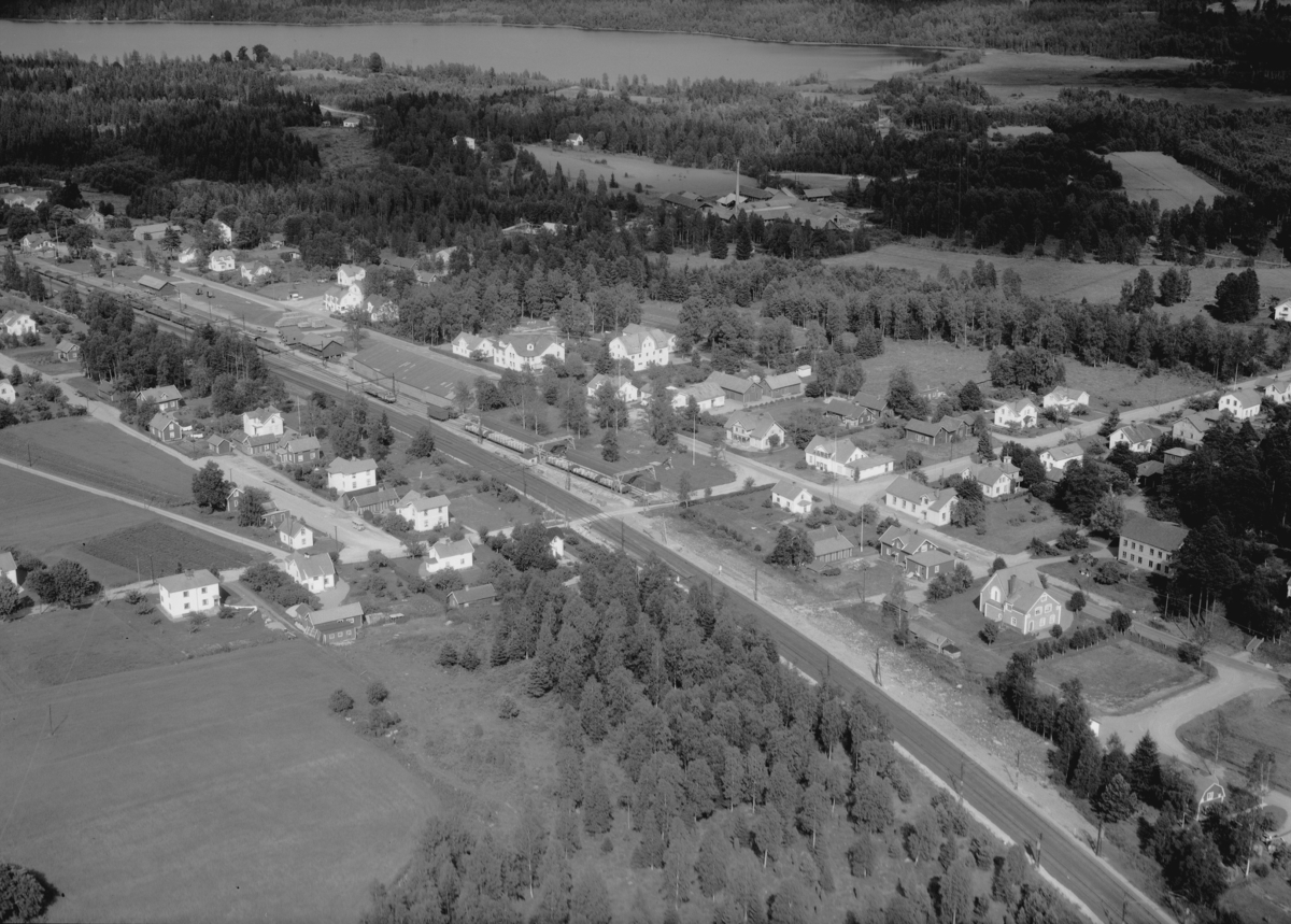 Flygfoto över Flisby i Nässjö kommun, Jönköpings län. 1181/1962