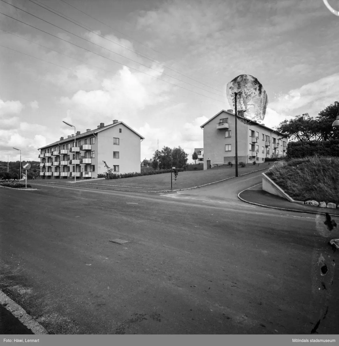 Stensjögatan 22 och 24 i Mölndal, 28/8 1957.