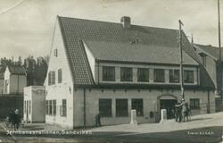 Sandviken (Sandvika) stasjon, oppført i 1919. Den opprinneli