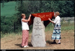 Avduking av minnesteinen på Gildesvollen, Ringebu.