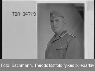 Portrett av tysk soldat i uniform.  Herman Fjaden.