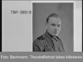 Portrett av tysk soldat i uniform, Heinrich Siegler. 19385 B.