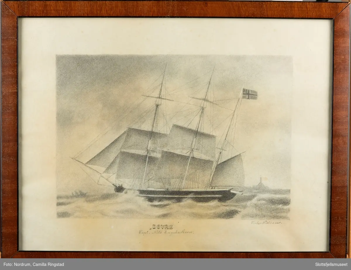 DOVRE
Nasjon: Norsk
Type: Brigg
Byggeår: 1837
Byggested: Grimstad, Norge
Verft: T. Gundersen
Endelig skjebne: Forlist 1889