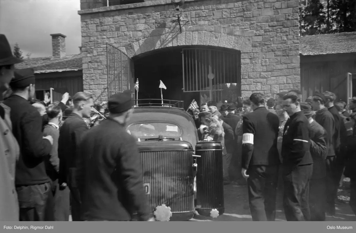 Grini fangeleir ved løslatelsen av fangene. - Oslo Museum / DigitaltMuseum