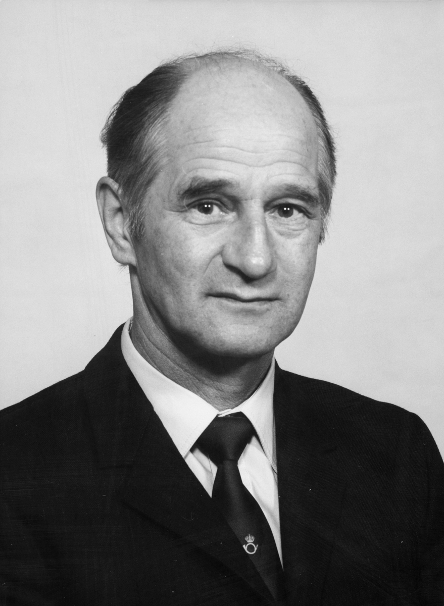 postmester, Elvevold Einar, portrett