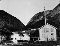 Finnset i juli 1925. I bakgrunnen ser vi "Elverhøy" eller Fi