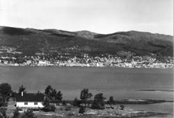 Molde i panorama sett fra Sør, Molde sett fra Hjertøya, seil