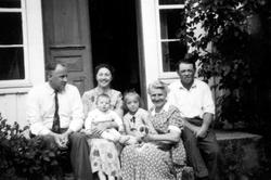 Husby i Eresfjord i 1954.