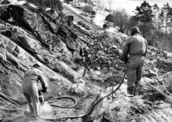 Bygging av Boggetunnelen på Buggestranda. .Tunnelarbeidet på