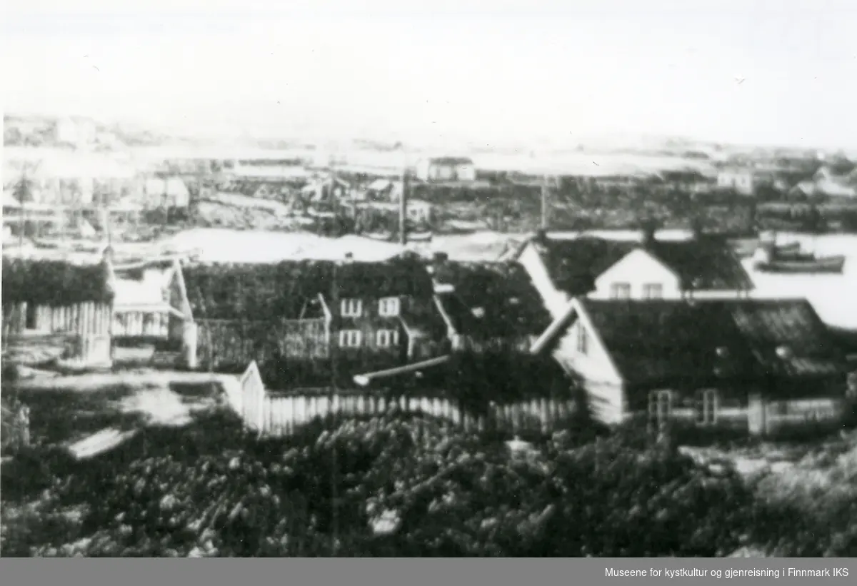 Panorama over et parti av Berlevåg. 1925/30
