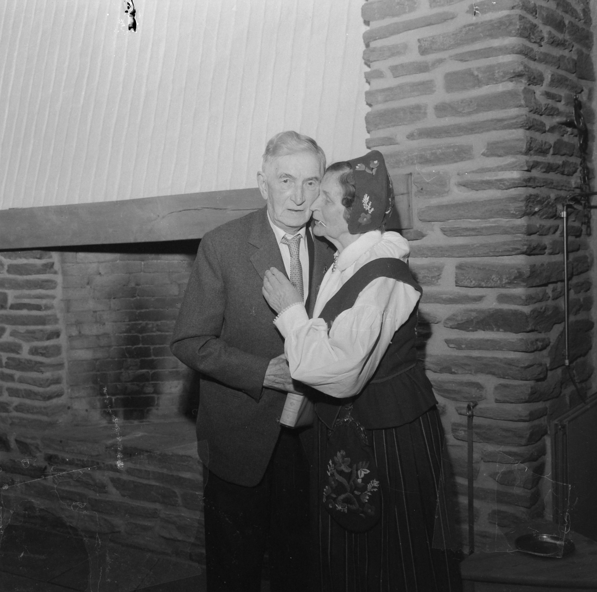 Johan Falkbergets 80-årsdag, med sin kone Anna
