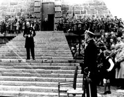 Minnehallens innvielse ved Kong Haakon VII, Stavern 1.august