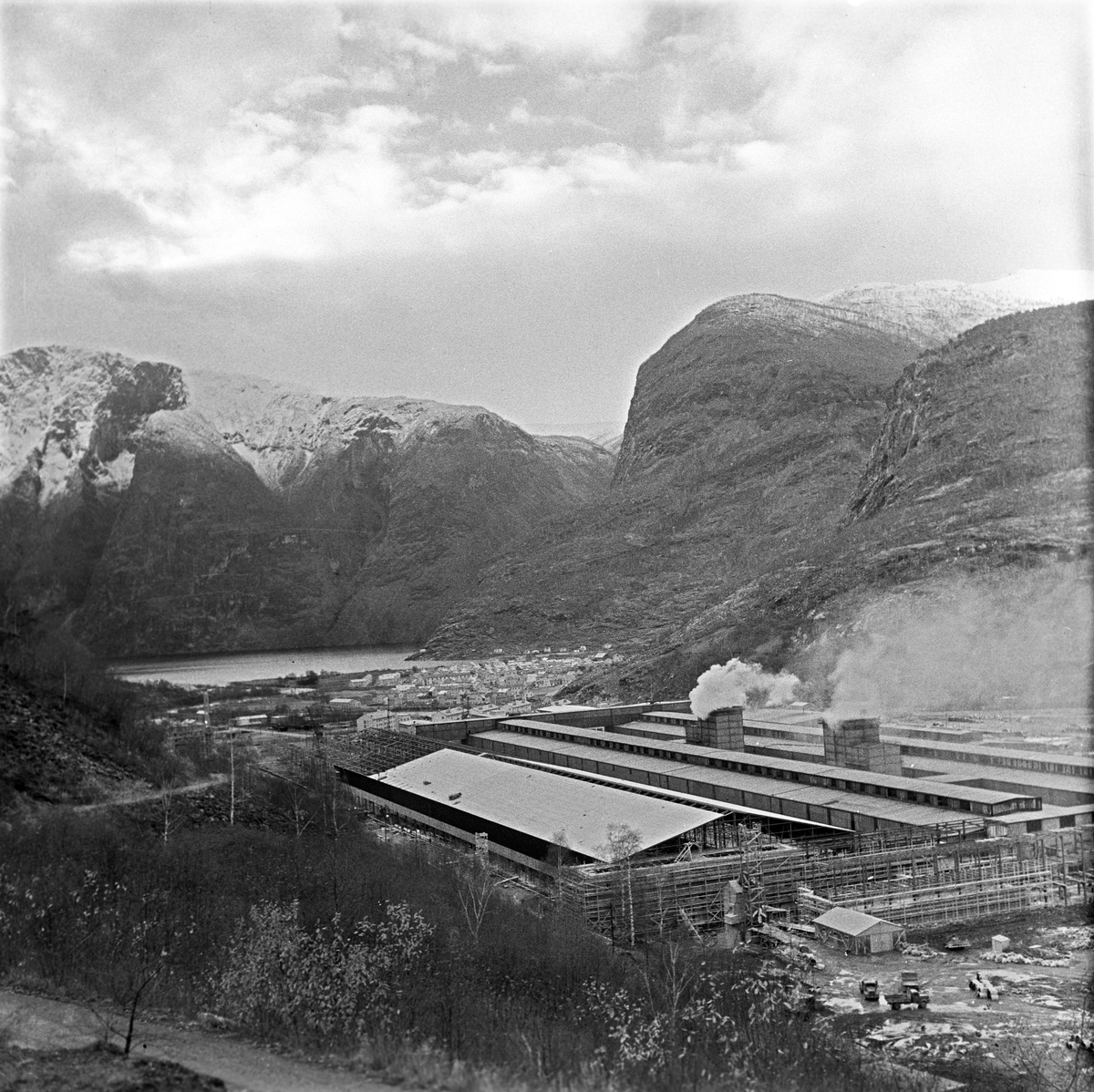 Årdal, 01.11.1970, Årdal Verk, industriområdet.