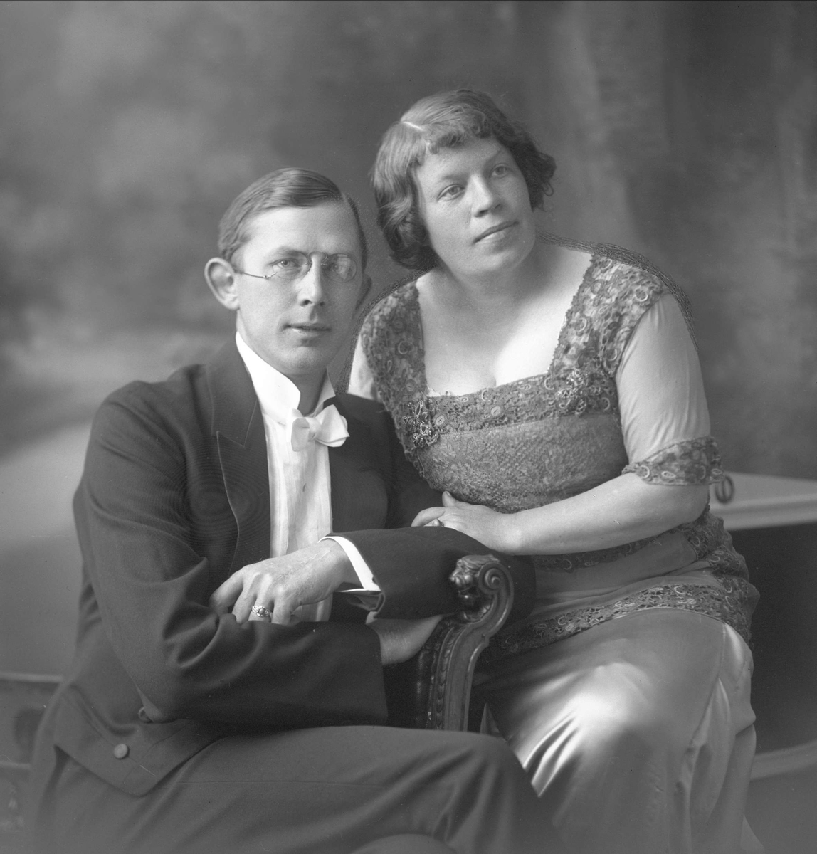 Portrett av sanger og sangpedagog Albert Westvang og konen Signe Winderen som var operasangerinne.