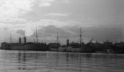 Skip ved kaia, Bergensfjord og Lyngenfjord.