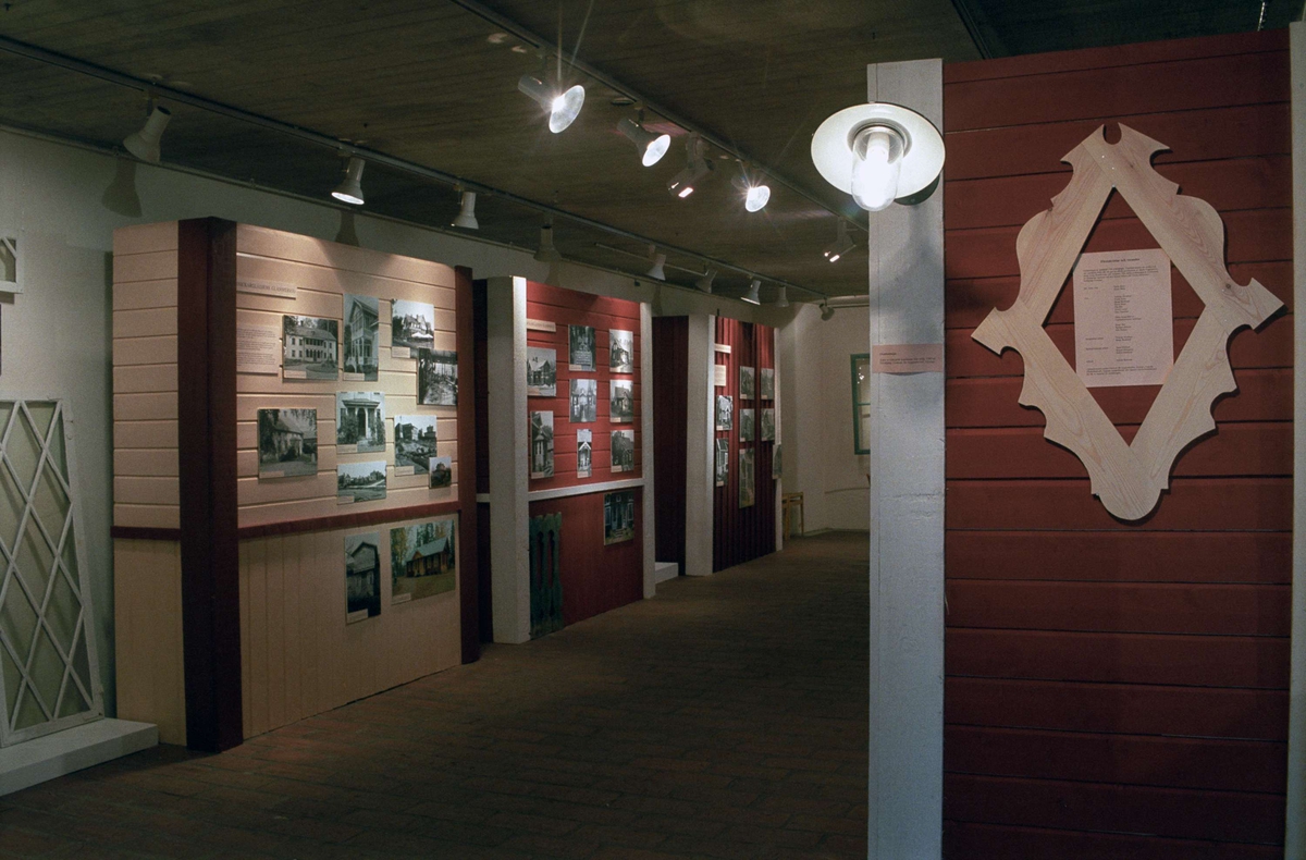 Utställningen "Förstukvistar och verandor" på Upplandsmuseet, Uppsala 1993