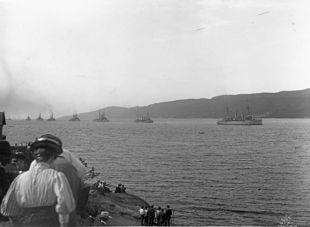 Engelske eskadrens innseiling i Oslofjorden.