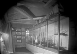 Skutemodeller i utstillingen. - Norsk Sjøfartsmuseums i Ride