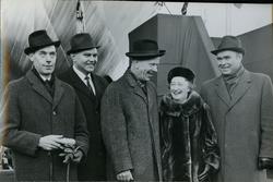 Stabelavløpning, bilfergen M/S Spervik I, B/N 555 på Trondhj