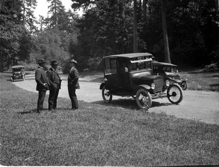 Tre T-fordar 1920-tal.