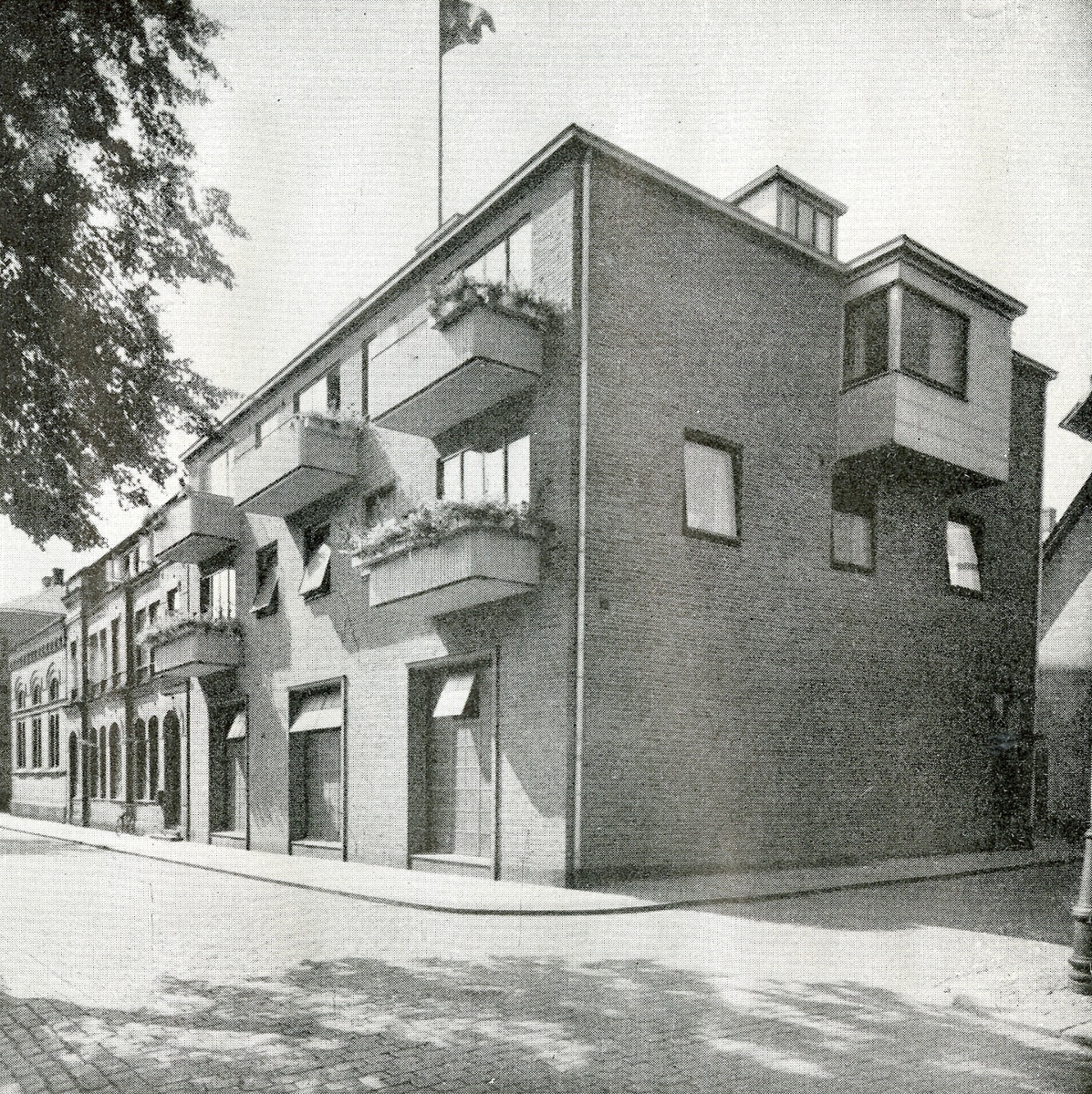 Hus i korsningen Bankgatan - Hamngatan, Halmstad