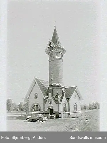 Vivstavarv - Herrgårdsbyggnad, flygelbyggnader, kapell i det f.d. spruthuset,, fiktivt pumphus innehållande elskåp