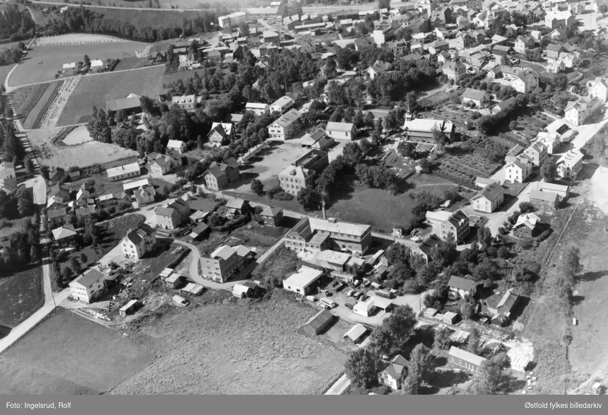 Oversiktsbilde fra boligstrøk i  Mysen  i Eidsberg, flyfoto 20. august 1953.