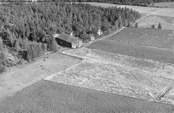 Flyfoto av gården Heen i Eidsberg 1956.